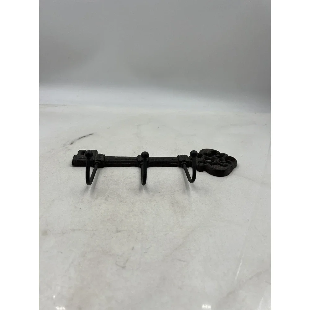 Vintage Cast Iron Skeleton Key Wall Hook Rack 3 Hook Brown Rustic Decor